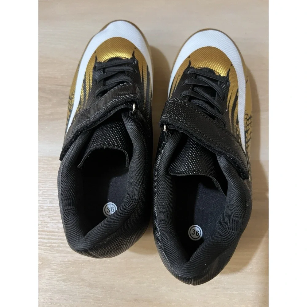 Daoquan‎ Soccer Shoes Boys Size EU 36, Youth 4 Approx Black Gold New